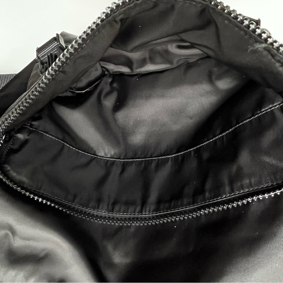 Prada Authentic Logo Stripe Messenger Bag Tessuto - Picture 13 of 16